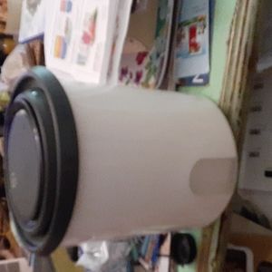 Tupperware canister set bundle